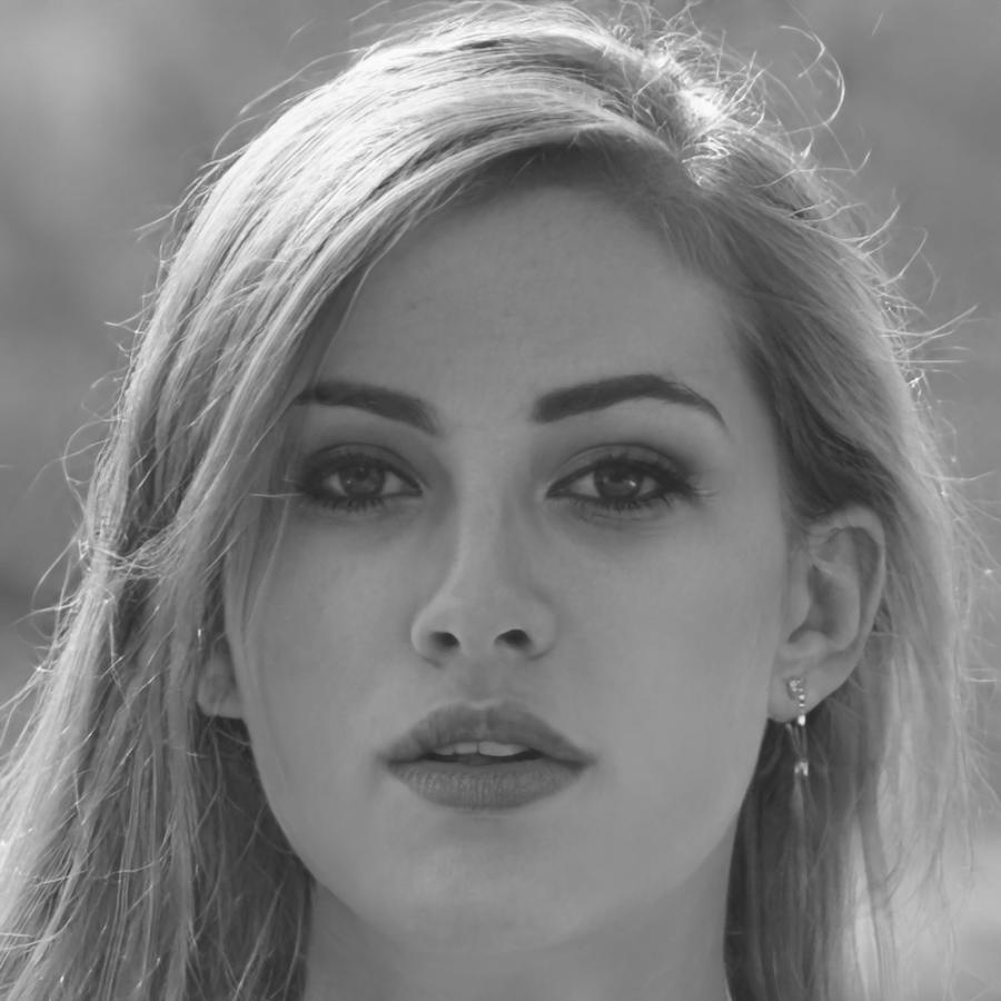 Portrait of Sienna Wirth